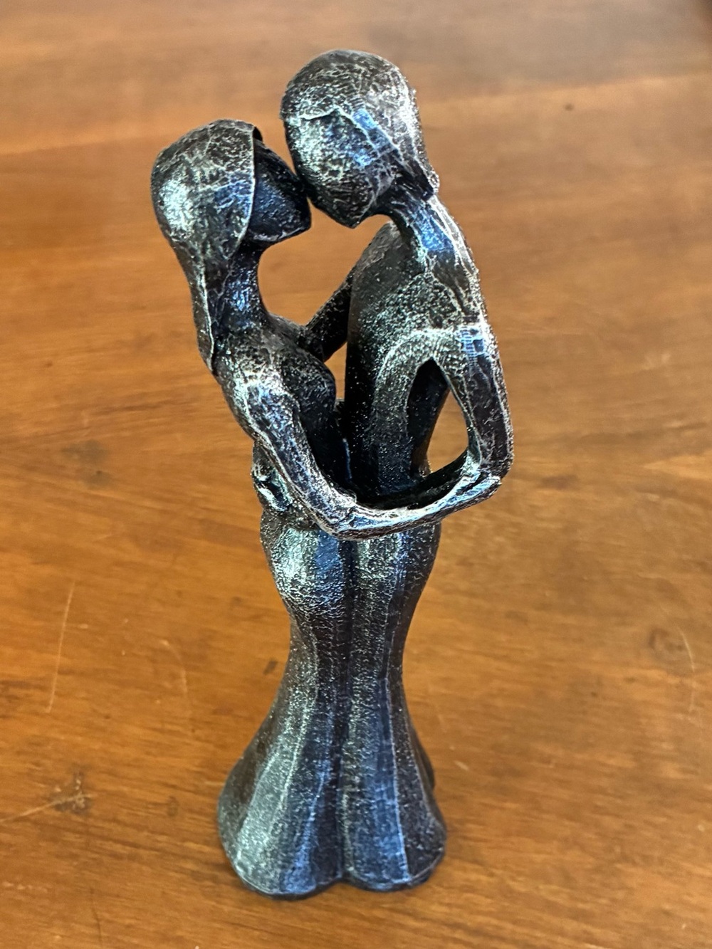 Couple Embracing Black Metal looking Figurine 8” Art Deco Table Cake Topper